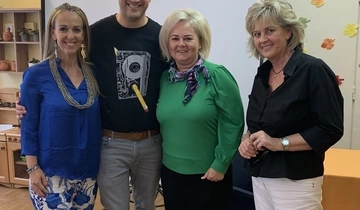 Steigervald Krisztián generációkutató és Tibenszky Moni Lisa újságíró tartott előadás a MIÓVI Napraforgó Tagóvodájában