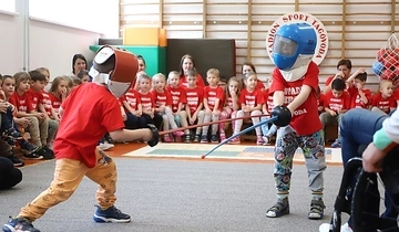 Minap - KEREKESSZÉKES PARASPORTOLÓ ÉRZÉKENYÍTETTE AZ ÓVODÁSOKAT