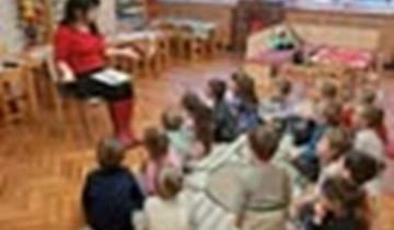 Gácsi Zsuzsanna írónő látogatása a MIÓVI Katowice Sport tagóvodájában