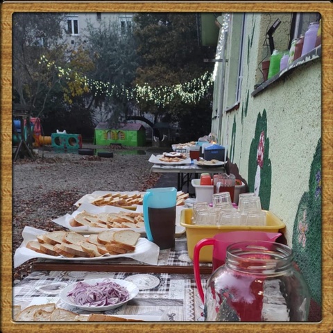 Évtizedes hagyomány óvodánkban a Márton napi Libadalom megrendezése. 