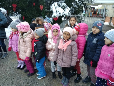 A MIÓVI Nyitnikék Tagóvodájának gyermekei a Supersum Alapítvány támogatásával a Mesebirodalomban tettek látogatást