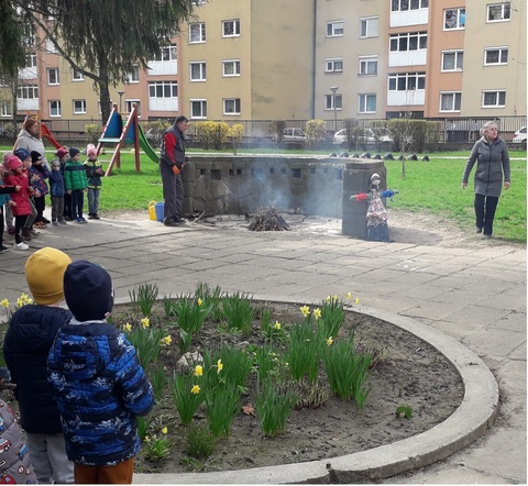 Kiszeégetés az óvodában