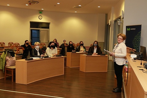 Minap - SZÖVETSÉGBEN A SZÜLŐKKEL Minap - SZÖVETSÉGBEN A SZÜLŐKKEL