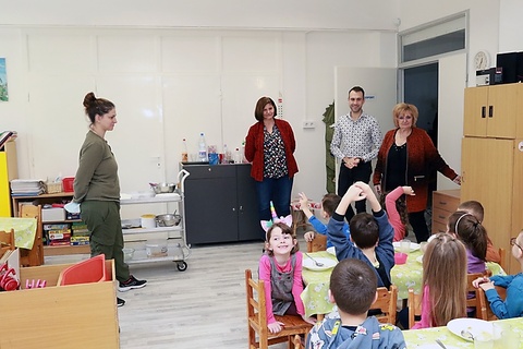 Minap - BIRTOKBA VETTÉK AZ ÓVODÁT Minap - BIRTOKBA VETTÉK AZ ÓVODÁT