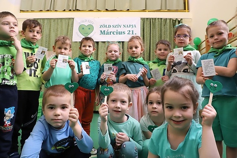 Minap - AZ AVASI ÓVODÁBAN HIVATALOSAN IS ZÖLDSZÍVESEK LETTEK A NAGYCSOPORTOSOK Minap - AZ AVASI ÓVODÁBAN HIVATALOSAN IS ZÖLDSZÍVESEK LETTEK A NAGYCSOPORTOSOK