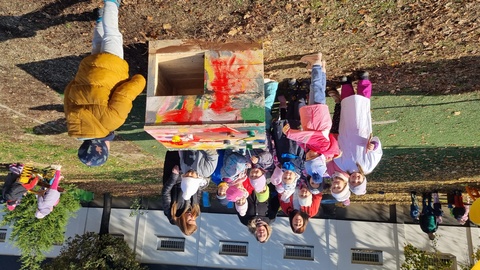 Jótékonységi kutyaház festés